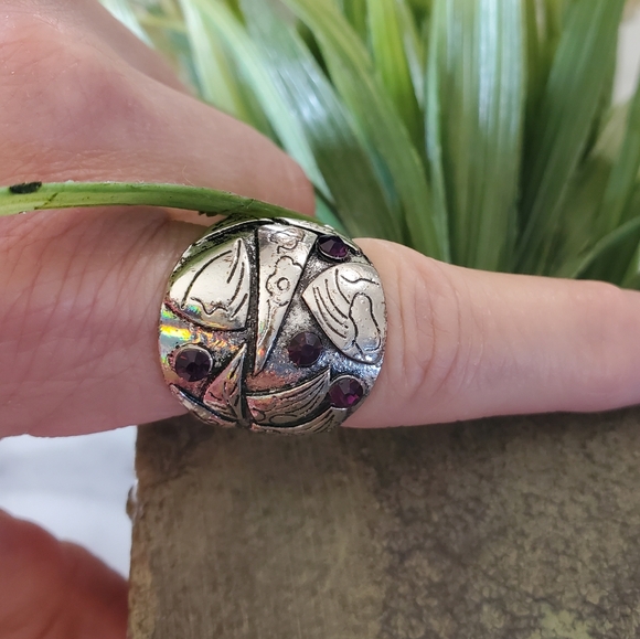 Antique Silver Tone Adjustable Band Ring with Purple Stones 💥3 for $24💥 - Picture 15 of 15